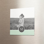 Minimalistische Pastel Minze Personalisiert Name & Magnet<br><div class="desc">Minimalistische Pastel Minze Personalisiert Name & Foto</div>