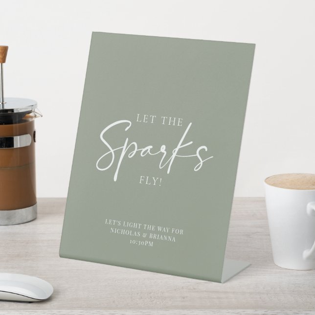 Minimalistische Sage Green Wedding Sparkler Absend Sockelschild (In SItu)