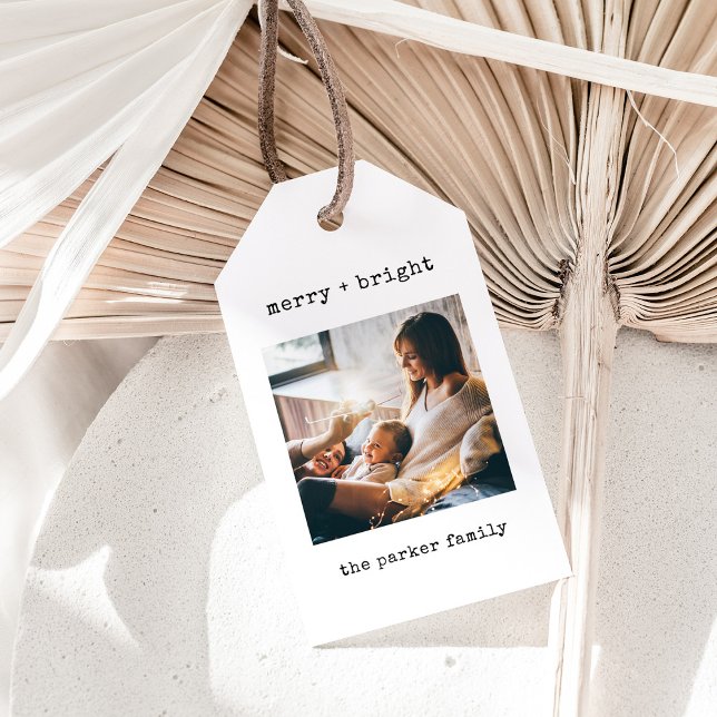 Minimalistische Schreibmaschine | Frohe Weihnachte Geschenkanhänger (A simple and minimalist holiday gift tag with photo and typewriter text)