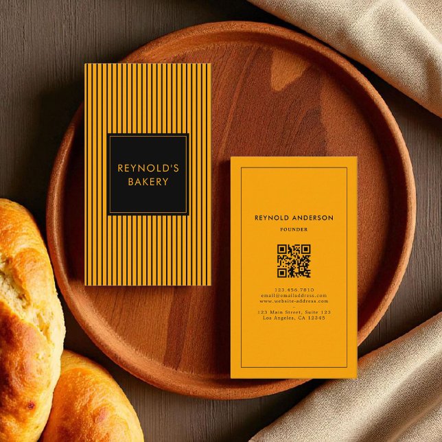 Minimalistische schwarz-gelbe Streifen Bakery QR C Visitenkarte (Von Creator hochgeladen)