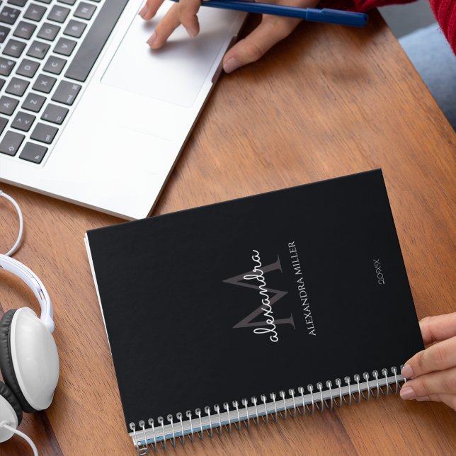 Minimalistische Schwarz-Weiß-Monogramm-Bezeichnung Planer (Von Creator hochgeladen)