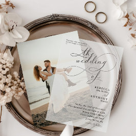 Minimalistische schwarze und weiße Hochzeit mit Ov