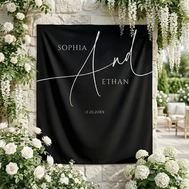 Minimalistische Script Calligraphy Black Wedding Wandteppich (Von Creator hochgeladen)