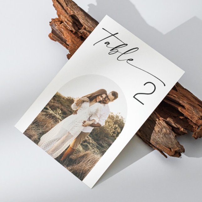 Minimalistische Script-Hochzeit | Elegantes Arch-F Tischnummer (Von Creator hochgeladen)
