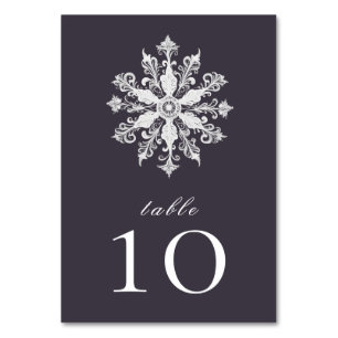 Minimalistische Snowflake-Hochzeit   Plum Lila Tischnummer