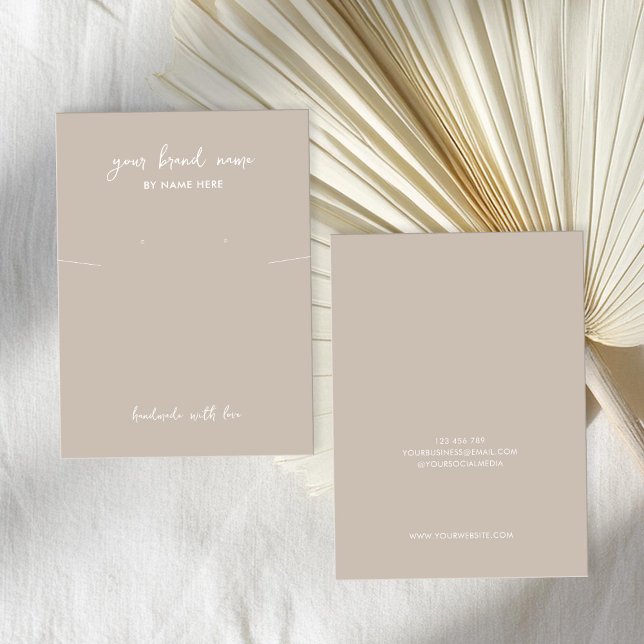 Minimalistische Taupe Schmuckkollektion (Von Creator hochgeladen)