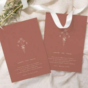 Minimalistische Terracotta Monogram Wedding Einladung