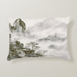 Minimalistische Tinten-Nebel-Zen-Berglandschaft Dekokissen
