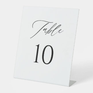 Minimalistische Tischkarten für die Hochzeit Sockelschild