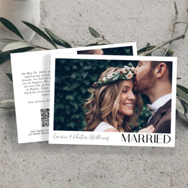 Minimalistische Verheiratete 2 Foto Script QR Code Ankündigung (Von Creator hochgeladen)