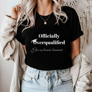 Minimalistischer Abschluss-T - Shirt