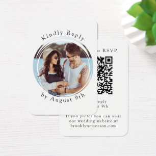 Minimalistischer Foto-QR-Code Scanne mich, um RSVP