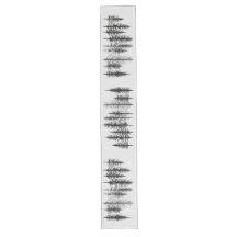 Minimalistischer Kiefernwaldtisch