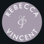 Minimalistischer Lavender Hochzeit Personalisierte Runder Aufkleber<br><div class="desc">Diese personalisierten, neutralen Hochzeitsaufkleber sind eine schöne Ergänzung zu jeder Hochzeitsfeier. Diese individuell anpassbaren Aufkleber sind so konzipiert, dass sie Ihren Gastgeschenke Hochzeiten eine persönliche Touch hinzufügen oder Dankesgeschenke. Sie sind in verschiedenen Formen und Größen erhältlich. Diese Aufkleber können auch verwendet werden, um Gegenstände wie Einladungen, Umschläge oder Tischdecken Platzkarten...</div>