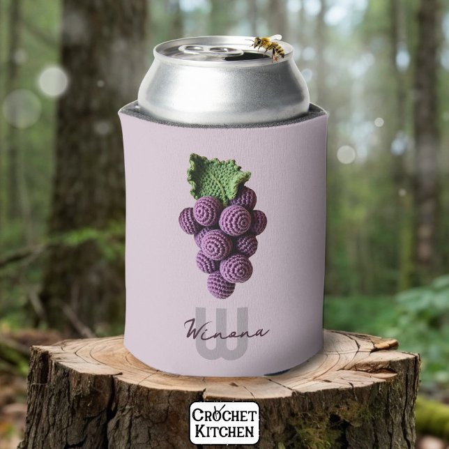 Minimalistischer Lila Oma Chic Crochet Name Dosenkühler (Von Creator hochgeladen)