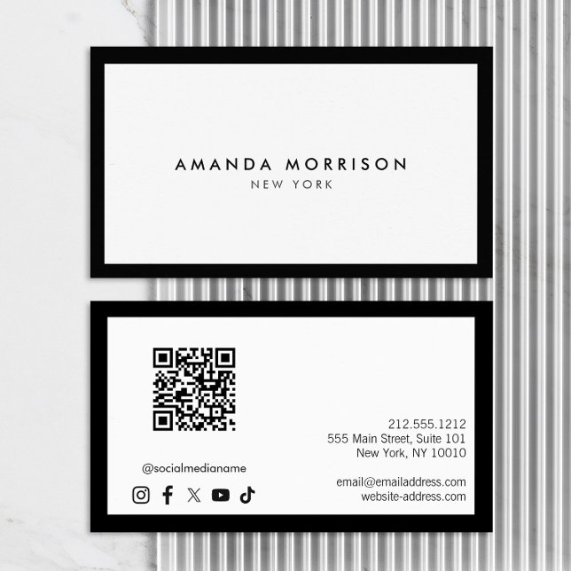 Minimalistischer Luxus Schwarz/Weiß QR Code Social Visitenkarte (Von Creator hochgeladen)