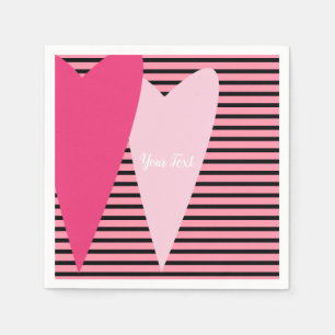 Minimalistischer moderner gestreifter rosa Herzen Serviette