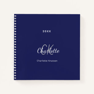 Minimalistischer Name des dunkelblauen Monogrammes Notizbuch