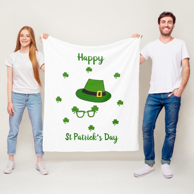Minimalistischer Niedlicher Happy St Patrick's Day Fleecedecke (Beispiel)