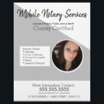 Minimalistischer Notar Mobile Services Foto Flyer<br><div class="desc">Moderne Flyer für Notare im öffentlichen Dienst</div>