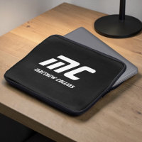 Minimalistischer Schwarzer Monogramm-Name Weißer T
