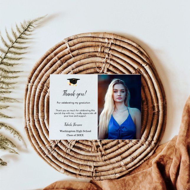 Minimalistischer Script Abschluss Dankeschön Dankeskarte (Von Creator hochgeladen)