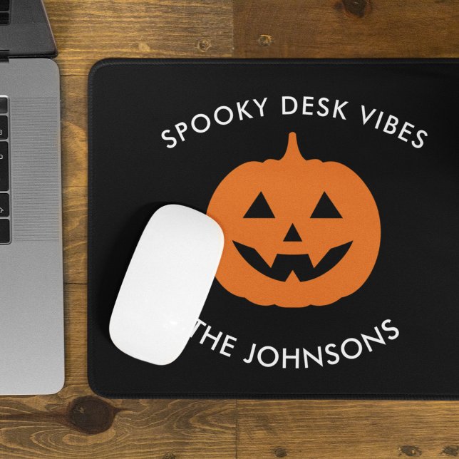 Minimalistischer Spooker-Schreibtisch - Personalis Mousepad (Von Creator hochgeladen)