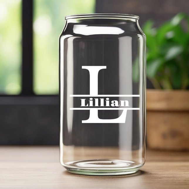 Minimalistischer weißer Buchstabe L Monogramm und  Dosenglas (Von Creator hochgeladen)