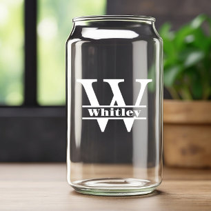 Minimalistischer weißer Buchstabe W Monogramm und  Dosenglas