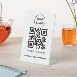 Minimalistisches benutzerdefiniertes Logo QR-Code Sockelschild