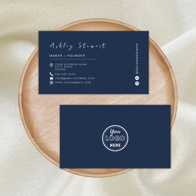 Minimalistisches Blaues Berufliches Branding-Logo Visitenkarte (Von Creator hochgeladen)