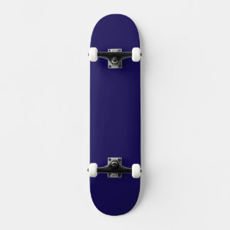 Minimalistisches blaues Skateboard | Moderne coole