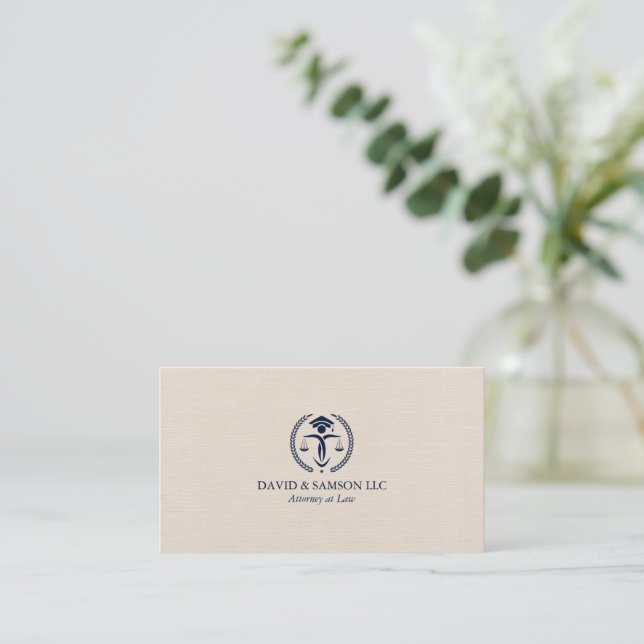 Minimalistisches Blue Justice Logo auf Beige Linen Visitenkarte (Stehend Vorderseite)