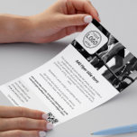 Minimalistisches Firmenlogo Einfach Schwarz-weiß Flyer<br><div class="desc">Minimalistisches Firmenlogo Einfaches Schwarz-weißes Flyer</div>