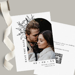 Minimalistisches Foto mit Blumenstrauß Save The Date