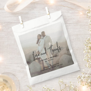 Minimalistisches Foto Moderne Hochzeit Geschenktütchen