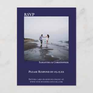 Minimalistisches Foto Modernes Blue Wedding RSVP Postkarte