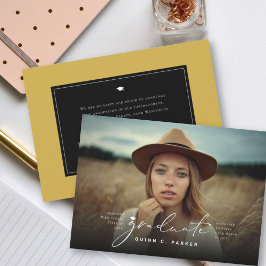 Minimalistisches Graduate Simple Graduation Cap Fo Ankündigung