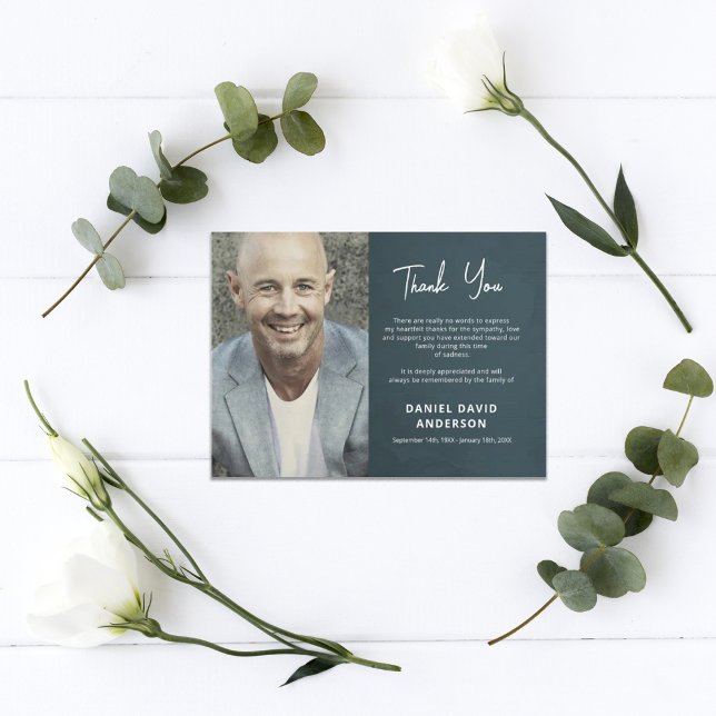 Minimalistisches Graues Foto Dankeskarte (Von Creator hochgeladen)