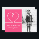 Minimalistisches Heart Hot Pink Valentine's Day Fo Feiertagskarte<br><div class="desc">Senden Sie Liebe diesen Valentinstag mit dieser individuell anpassbaren Happy Valentine's Day Fotokarte. Es zeichnet sich durch ein minimalistisches Herz und einfache Typografie aus. Personalisieren Sie diese minimalistische Valentinstag-Karte durch Hinzufügen Ihres Fotos, Gruß, Namen, Jahr und Nachrichten. Diese Valentinstag-Karte des Fotos ist ideal für den persönlichen und geschäftlichen Gebrauch.</div>