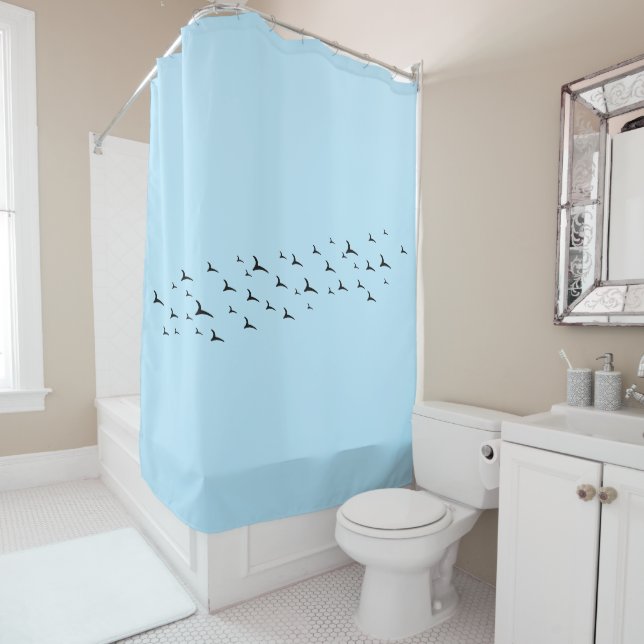 Minimalistisches, hellblaues Vogelflugmuster Duschvorhang (Beispiel)