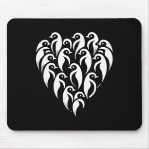 Minimalistisches herzförmiges Pinguingruppen-Desig Mousepad