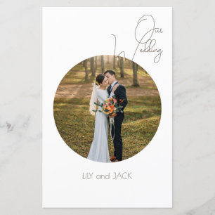 Minimalistisches Hochzeitsprogramm für das Round F