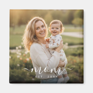 Minimalistisches Jahr mit weißer Script-Mama Magnet