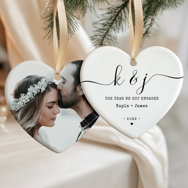 Minimalistisches Jahr Wir Got Verheiratete Namen u Keramik Ornament (Von Creator hochgeladen)