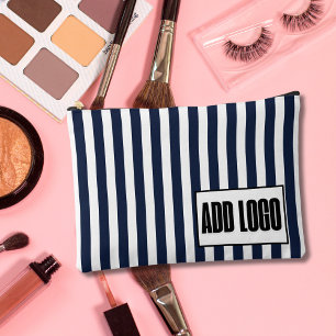 Minimalistisches Logo für blaue Streifen Zubehörtasche