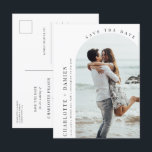 Minimalistisches modernes Foto Save the Date Postkarte<br><div class="desc">Mit dieser einfach und modern gestalteten Save the Date-Einladung laden wir Sie zu Ihrer Hochzeit ein. Das Foto auf der Karte kann auf Ihr eigenes geändert werden. Diese Save the Date Einladung ist für jede Jahreszeit perfekt.</div>