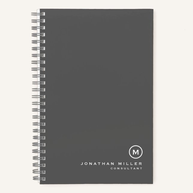 Minimalistisches modernes Monogramm 5,5" x 8,5" Notizbuch (Vorderseite)