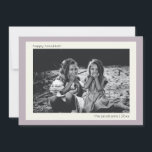 Minimalistisches modernes Mute Lilac Hanukkah Foto Feiertagskarte<br><div class="desc">Minimalistisch moderne Mute Lilac Hanukkah Foto Holiday Card</div>