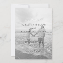 Minimalistisches, modernes Script Schwarz und Weiß Einladung